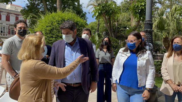 López Miras apoya en Águilas la recogida de firmas en defensa del trasvase Tajo-Segura - 1, Foto 1