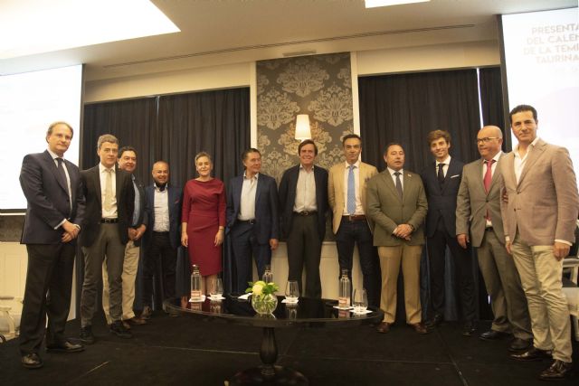 El Ayuntamiento de Blanca presenta su Certamen de Novilladas Villa de Blanca en Sevilla - 1, Foto 1