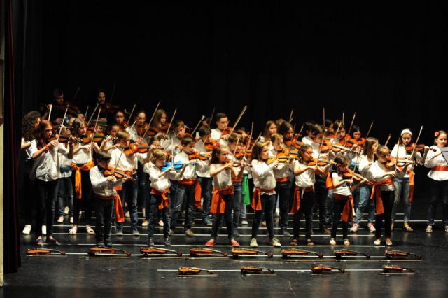 El Ayuntamiento de Caravaca informa de la apertura del plazo de admisión para las veinte de especialidades de la Escuela Municipal de Música y Danza - 1, Foto 1