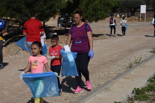 Nueva jornada de concienciación medioambiental en la sierra San Miguel de Calasparra - 1, Foto 1