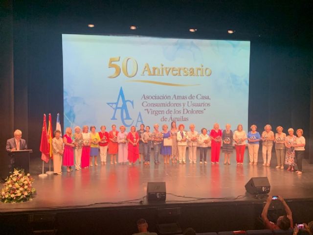 El programa de actos con motivo del 50 aniversario de la Asociación de Amas de Casa concluye con un homenaje a todas sus presidentas - 1, Foto 1