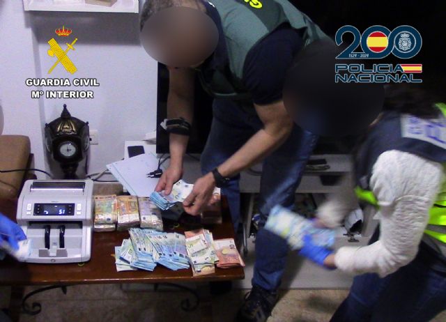 Desarticulada una importante organización criminal dedicada al tráfico de cocaína - 5, Foto 5