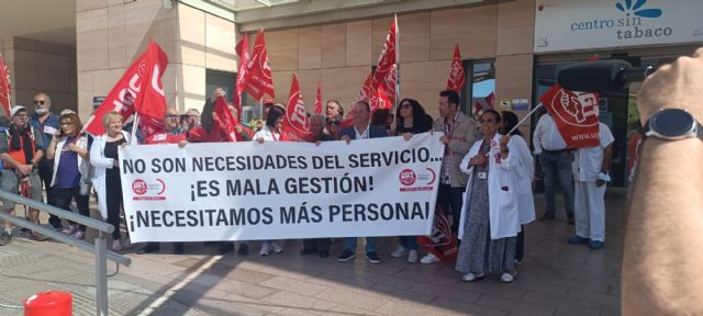 Los médicos de urgencias del área de  Cartagena dicen sentirse agotados, con la soga al cuello, y piden al SMS más personal y que  cese este maltrato continuado - 1, Foto 1