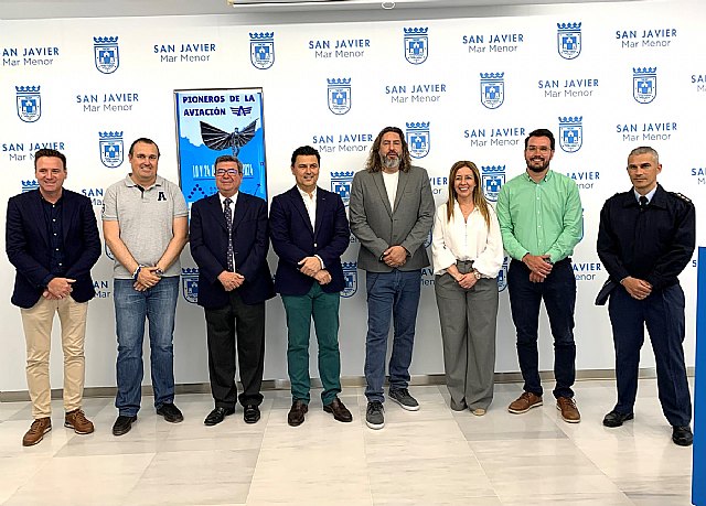 Un total de 2350 alumnos de colegios de la Región de Murcia participarán en la II Jornada de Convivencia Pioneros de la Aviación, en San Javier - 1, Foto 1