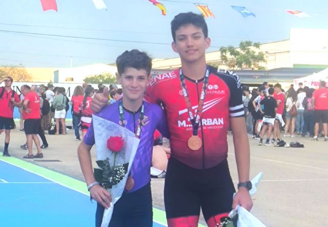 Los torreños Pablo González e Ismael Palazón hacen historia y son bronce en el campeonato de España de patinaje en pista - 1, Foto 1