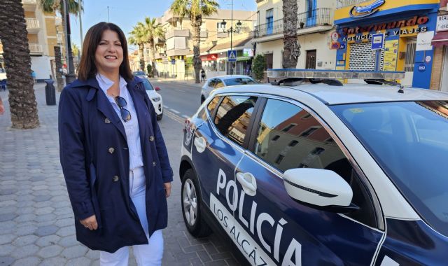 El Ayuntamiento de Los Alcázares pone en marcha charlas abiertas sobre seguridad para informar y resolver dudas de los vecinos - 1, Foto 1