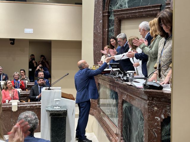 Pedro López Hernández toma posesión de su escaño como diputado regional - 1, Foto 1