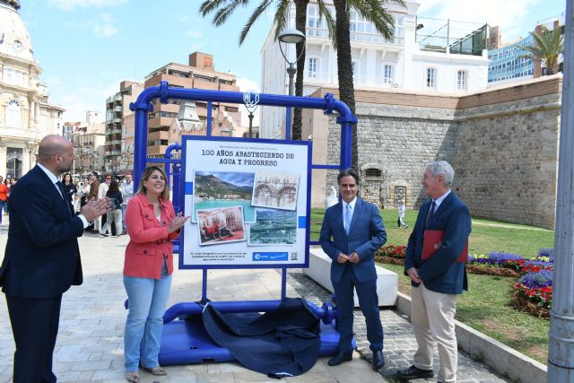 La exposición fotográfica itinerante sobre la historia de la MCT llega a Cartagena con motivo del 80 aniversario de la traída de   las aguas del Taibilla a la ciudad portuaria - 3, Foto 3