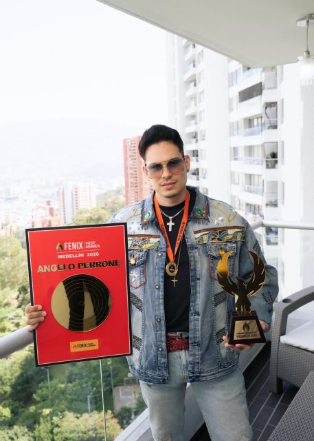 Angelo Perrone gana “Artista Revelación del Año” en los Premios Fénix 2026 en Medellín - 2, Foto 2