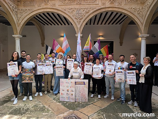 La Región de Murcia se vertebra por la diversidad: La Red Regional LGTBIAQ+ presenta en Lorca el calendario unificado de los Orgullos 2026 - 3, Foto 3
