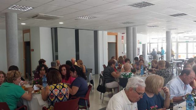 El director del Centro de Día de Personas Mayores se despide tras 34 años en el cargo - 4, Foto 4