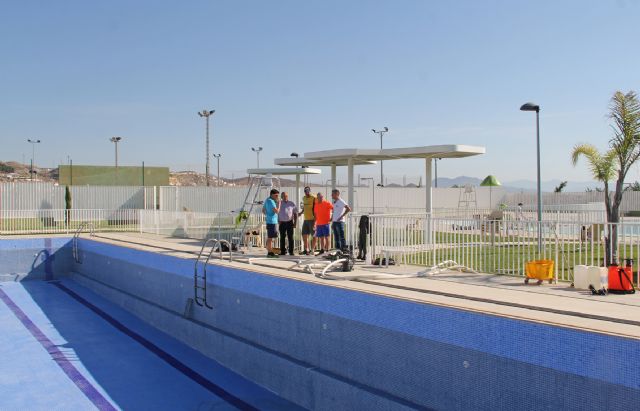 El Ayuntamiento de Puerto Lumbreras pone a punto las piscinas de verano para su apertura - 1, Foto 1