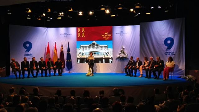 La Asamblea aprueba con nota la transición de un Parlamento bipartidista a otro plural, reflejo de la sociedad - 1, Foto 1