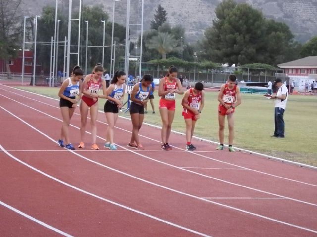 Intensa tarde de atletismo en Alhama, Foto 1