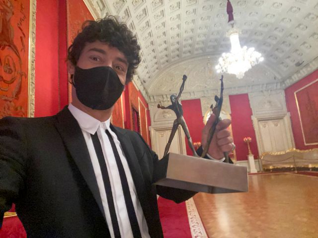 Jesús Carmona se corona como mejor bailarín del planeta al recibir el ‘Óscar de la Danza’ en el Teatro Bolshói de Moscú - 1, Foto 1
