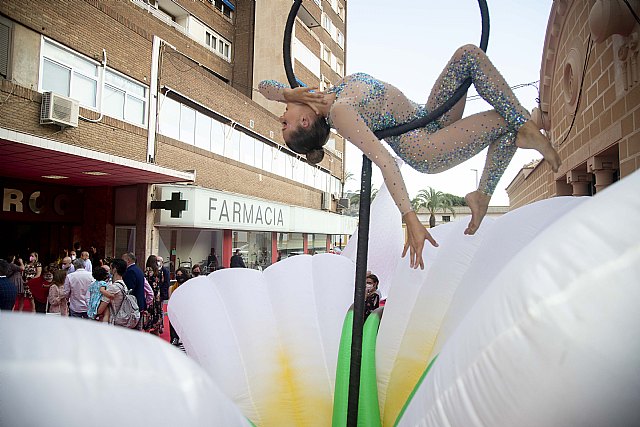 El Nuevo Teatro Circo sopla las velas entre música, magia, performance y reconocimientos - 1, Foto 1