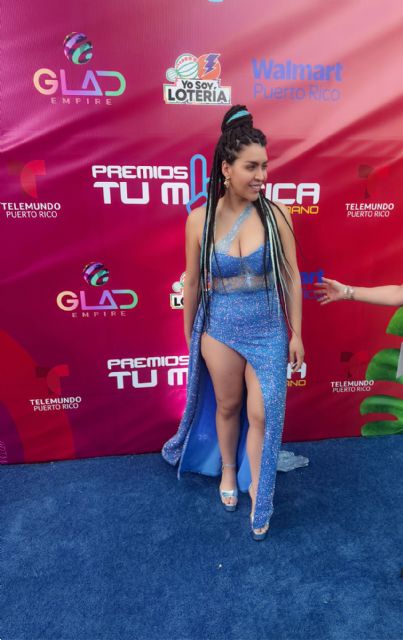 Hanna deslumbra en la alfombra azul de los Premios Tu Música Urbano 2025 al ritmo de “Pura Vida” - 2, Foto 2