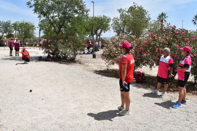 El IV Open Ciudad de Las Torres de petanca re�ne a unos 150 participantes de todo el pa�s