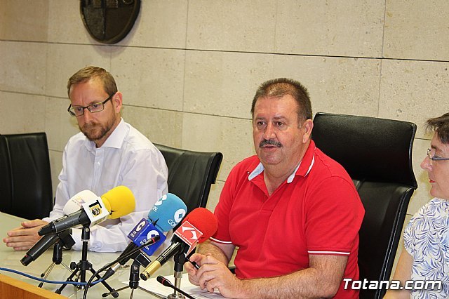 Se presenta la nueva Asociación contra la Línea de Alta Tensión 400 kV-Lorca Solar PV, Foto 2