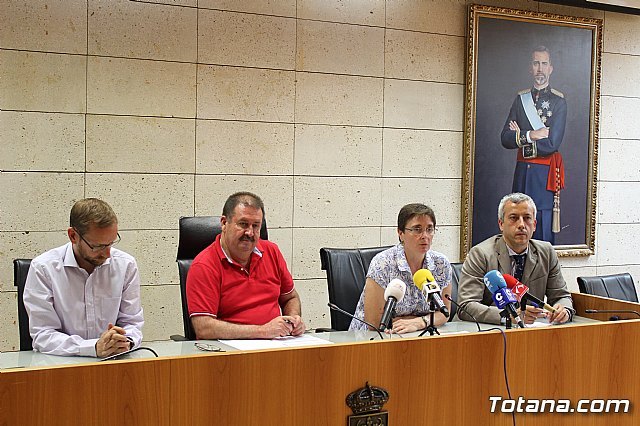 Se presenta la nueva Asociación contra la Línea de Alta Tensión 400 kV-Lorca Solar PV, Foto 3