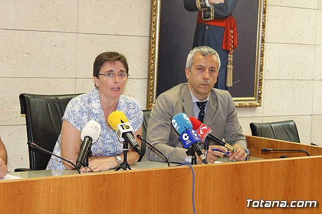 Se presenta la nueva Asociación contra la Línea de Alta Tensión 400 kV-Lorca Solar PV, Foto 4