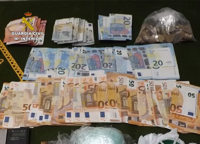La Guardia Civil desmantela un activo punto de venta de cocaína en Cartagena - 1, Foto 1
