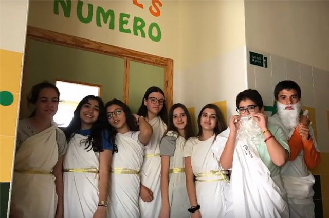 Un grupo de alumnos de 2° de ESO del IES'La Florida', finalistasdel concurso 'Ciencia en Acción' - 1, Foto 1