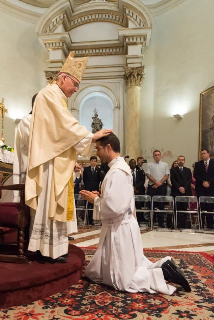 Javier Mateos recibe el sacerdocio de manos de Mons. Chico - 3, Foto 3
