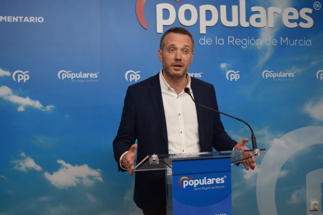 Joaquín Segado:  Vélez debe dimitir ante su demostrada incapacidad para gestionar la llegada inmigrantes con la que pone en riesgo la salud de los murcianos - 1, Foto 1