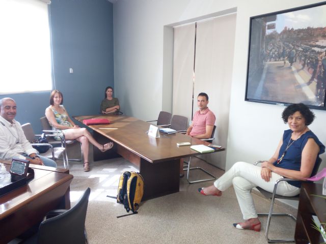 El Ayuntamiento de Puerto Lumbreras explica las medidas adoptadas ante el inicio del nuevo curso escolar a las AMPAs del municipio - 2, Foto 2