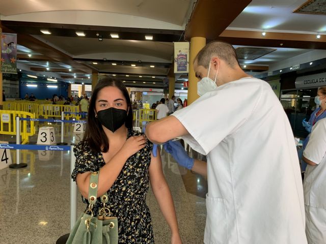 Se recuerda que la cita para la vacuna contra el COVID 19 se pide a través de la aplicación 'Cita previa SMS' - 4, Foto 4