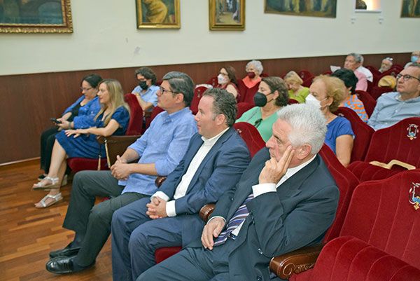 Conferencia el centenario de José María Izquierdo en el Ateneo de Sevilla - 2, Foto 2