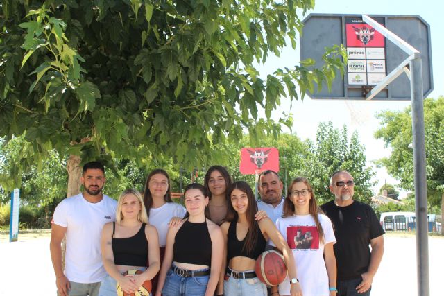 El Club Baloncesto Lumbreras presenta su equipo femenino para la temporada 2022/2023 - 1, Foto 1