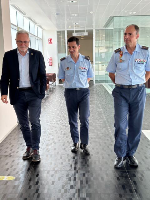 El Alcalde de Torre Pacheco recibe al actual Coronel Director de la AGA y al que será su sucesor - 5, Foto 5