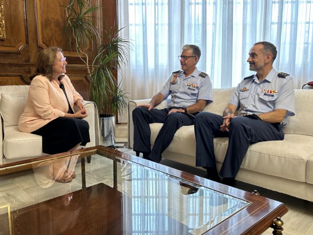 Visita institucional del relevo de mando de la Base Aérea de Alcantarilla - 2, Foto 2