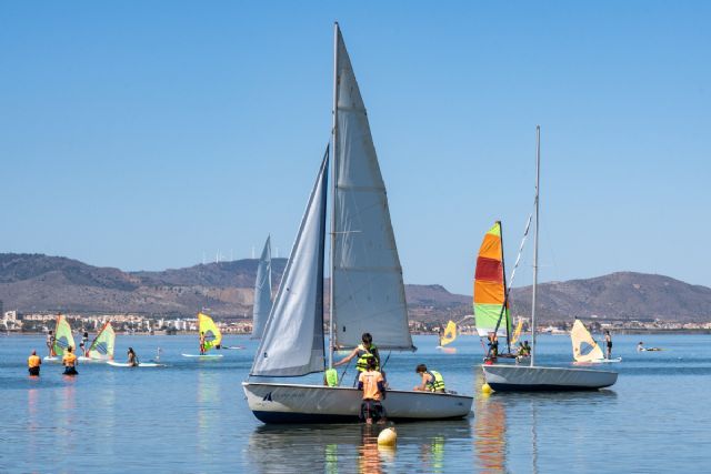Actividades de iniciación a la vela durante la celebración de la Ocean Race en Cartagena - 1, Foto 1