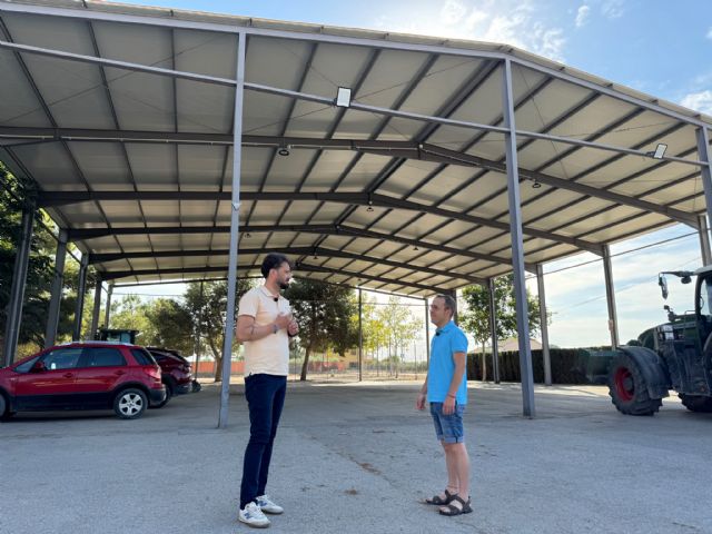 La carpa de la pedanía de Cazalla contará con una nueva instalación eléctrica gracias a una inversión municipal de más de 14.000 euros - 3, Foto 3