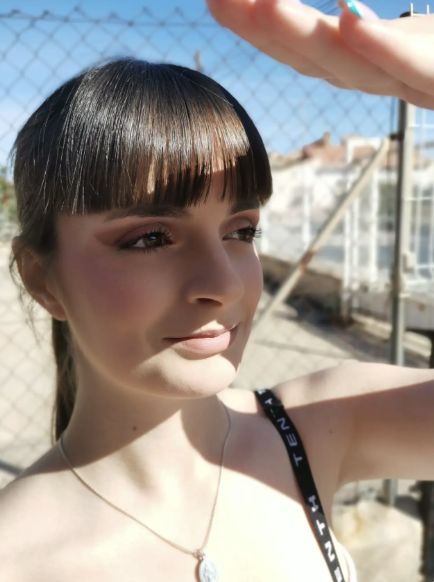 Día Mundial del Cerebro: Julia, la joven murciana que lucha por recuperar su vida tras una muerte súbita pone rostro a la rehabilitación neurológica - 3, Foto 3