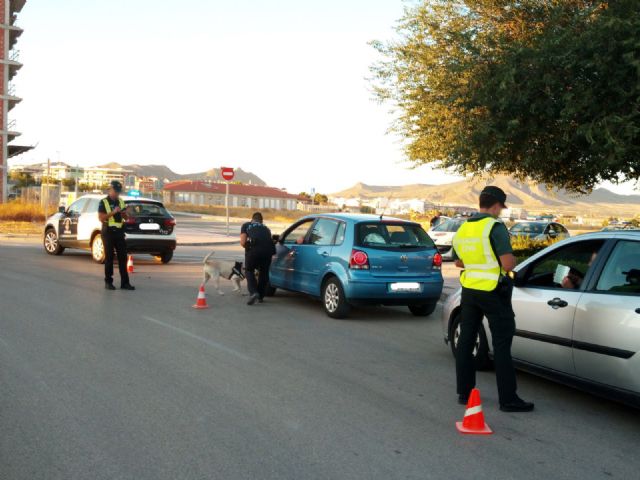 Policía Local y Guardia Civil realizan controles conjuntos dentro del Plan de Seguridad de Feria - 1, Foto 1