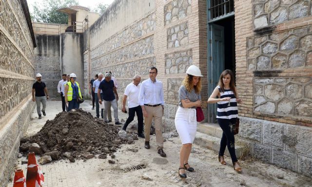 Comienzan las pruebas de carga en la Cárcel Vieja previas al inicio de las obras - 1, Foto 1