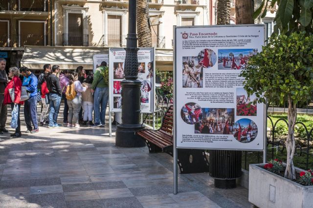 La Plaza de España vuelve a acoger la exposición temporal Semana Santa de Águilas - 1, Foto 1