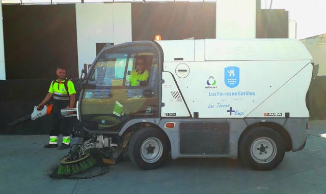 Cuatro nuevas sopladoras eléctricas permitirán una limpieza más silenciosa de las calles torreñas - 1, Foto 1