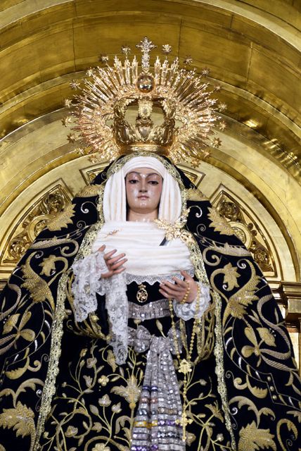 La Madre de Dios de los Dolores de Alcalá del Río vestida en tiempo estival del Covid-19 - 5, Foto 5