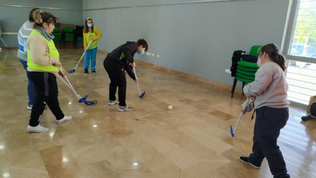 Aidemar deportes equipa con material deportivos a los centros de la asociación - 2, Foto 2