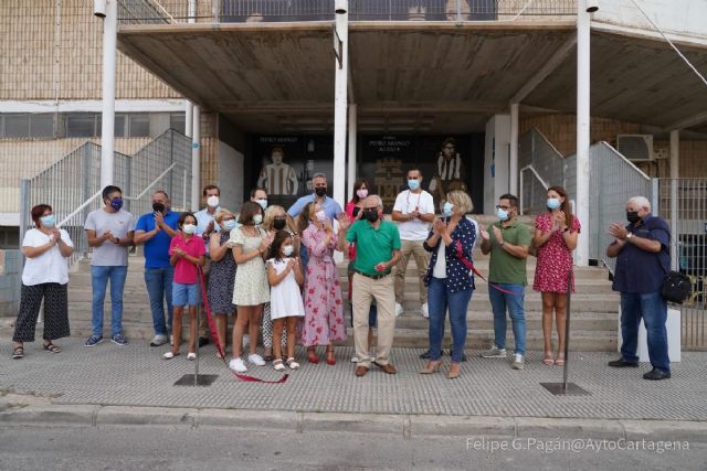Los nombres de los míticos jugadores albinegros Sagarduy y Arango ya lucen para siempre en dos puertas del estadio Cartagonova - 1, Foto 1