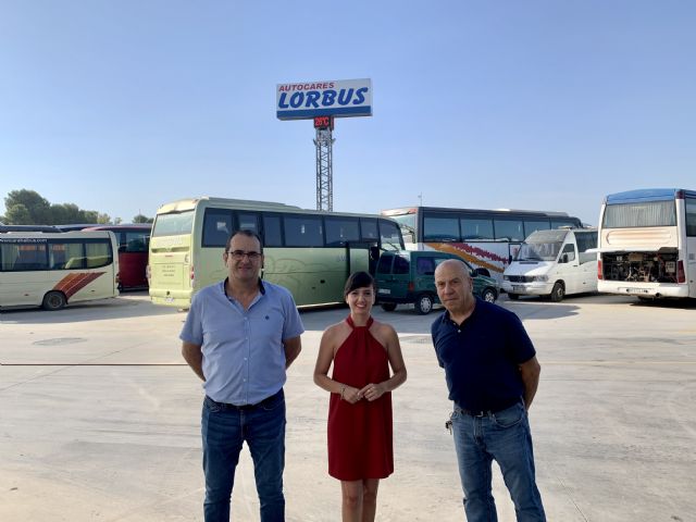 La Comunidad promueve la retirada de 117 vehículos contaminantes destinados al transporte de viajeros - 1, Foto 1