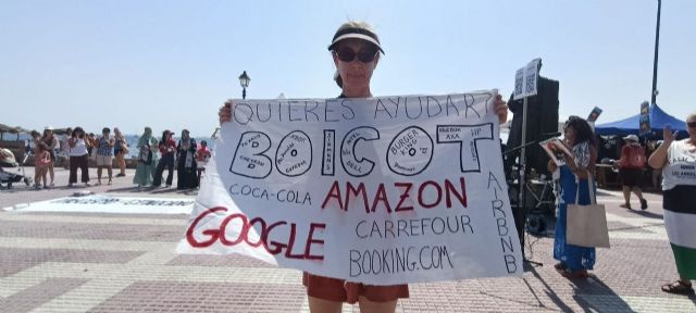 Los Alcázares alza la voz por Palestina en la Plaza del Espejo contra el genocidio y la hambruna programada - 2, Foto 2