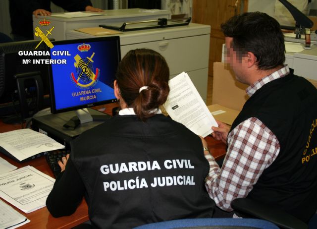 La Guardia Civil detiene a una persona por delitos de daños informáticos y extorsión a una empresa de Fuente Álamo - 1, Foto 1