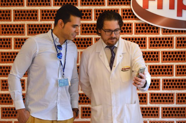 'Fripozo' entrega sus becas anuales a tres jóvenes torreños - 2, Foto 2