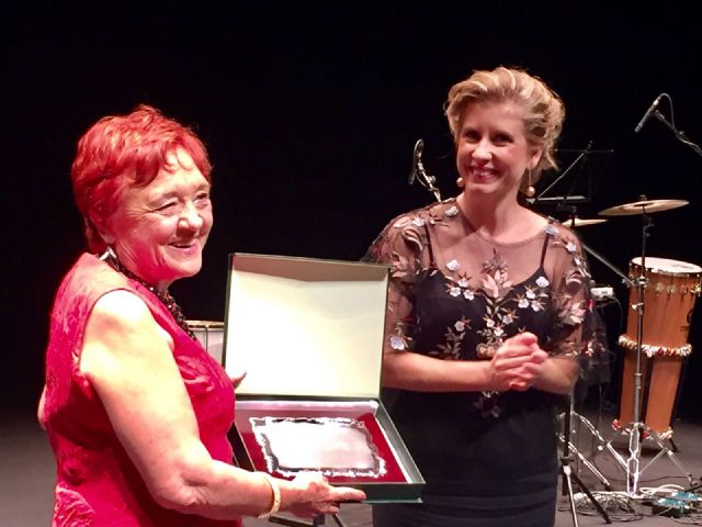 Emilia Fernández González pronuncia un emotivo pregón marcado por su amor a Molina de Segura y la defensa del papel igualitario de la mujer en la sociedad - 2, Foto 2